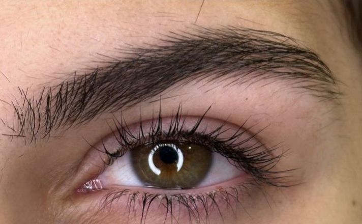 DIY Lash Lift Kits: Achieve Professional-Quality Lashes Without Leaving Home